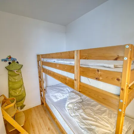 - Haus L, App 0l0606