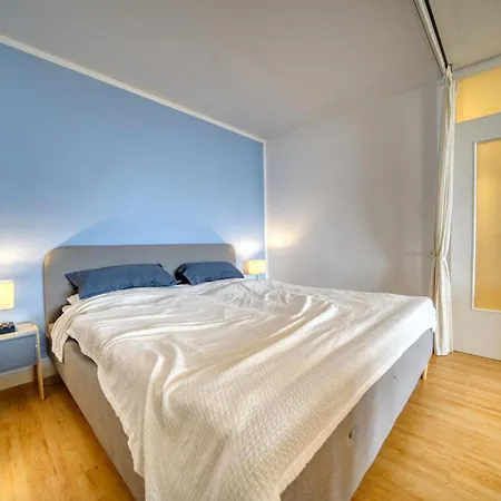 - Haus L, App 0l0606